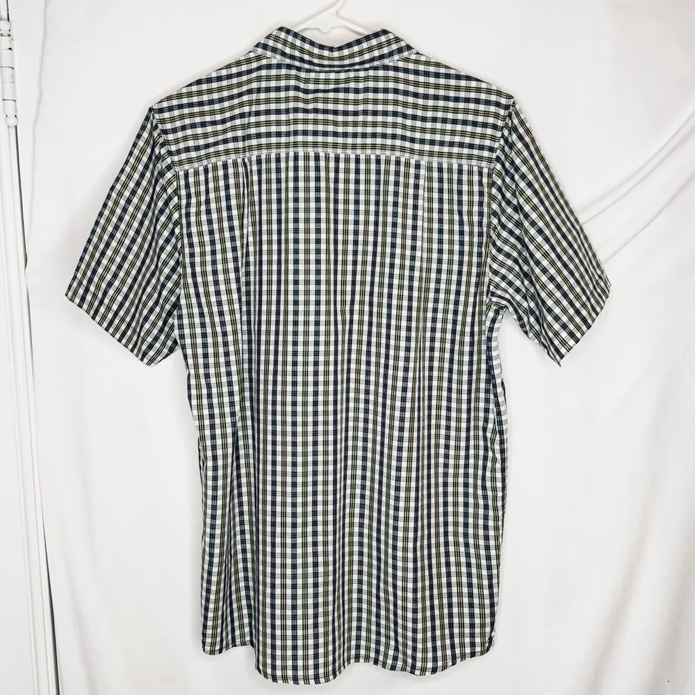 NWT The North Face Short Sleeve Curbar Woven Shirt in Citronelle Green Plaid